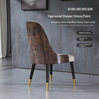 Chaise de restaurant mobile en cuir de luxe moderne, dossier en bois de sève haut de gamme, peinte, écologique, design hôtelier