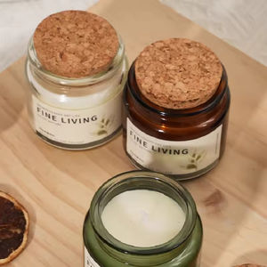 Bougie parfumée en cire de soja d'aromathérapie de luxe longue durée avec mèche en coton pour la décoration de chambre et de maison, comme ornement ou cadeau - Product Image 3