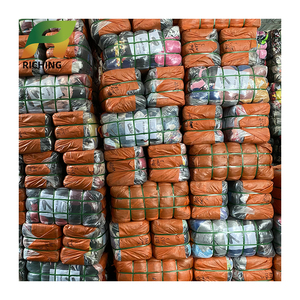 <span class=keywords><strong>Ballot</strong></span> Robe Friperie 2022 Vêtements d'occasion pour femmes Modèles variés Originaux Vestiti Usati Al Kg Americani <span class=keywords><strong>Vintage</strong></span> Fourrure et Cuir Seco - Product Image 6