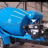 Petite bétonnière remorquable à vendre, réservoir de mélange de béton mobile compact pour projets d'ingénierie avec système hydraulique