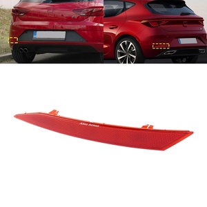 Couverture de réflecteur de pare-chocs arrière avec lentille rouge, sans ampoule, côté gauche/droit, pour Seat Leon 5F1 <span class=keywords><strong>FR</strong></span> 5 portes Hatchback 2017-2020 - Product Image 1
