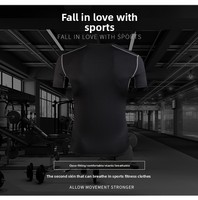 T-shirt à manches courtes pour hommes Summer Muscle Slim Fitted Crewneck Longline Tees Shirts for Gym Workout