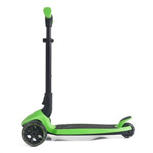 Trottinette pliable à trois roues homologuée UE, plateforme large, roues PU lumineuses, hauteur réglable, capacité de charge 50 kg, légère - Product Image 5