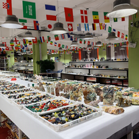 Liquidation en gros : Cristaux, Pierres précieuses naturelles, Animaux sculptés, Sphères, Tours de cristal, Pointes – Vente en gros