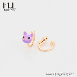 ML88407 XUPING ML Store accessori donna gioielli all'ingrosso creativo gatto e <span class=keywords><strong>pesce</strong></span> design asimmetrico per bambini orecchini Huggie - Product Image 6