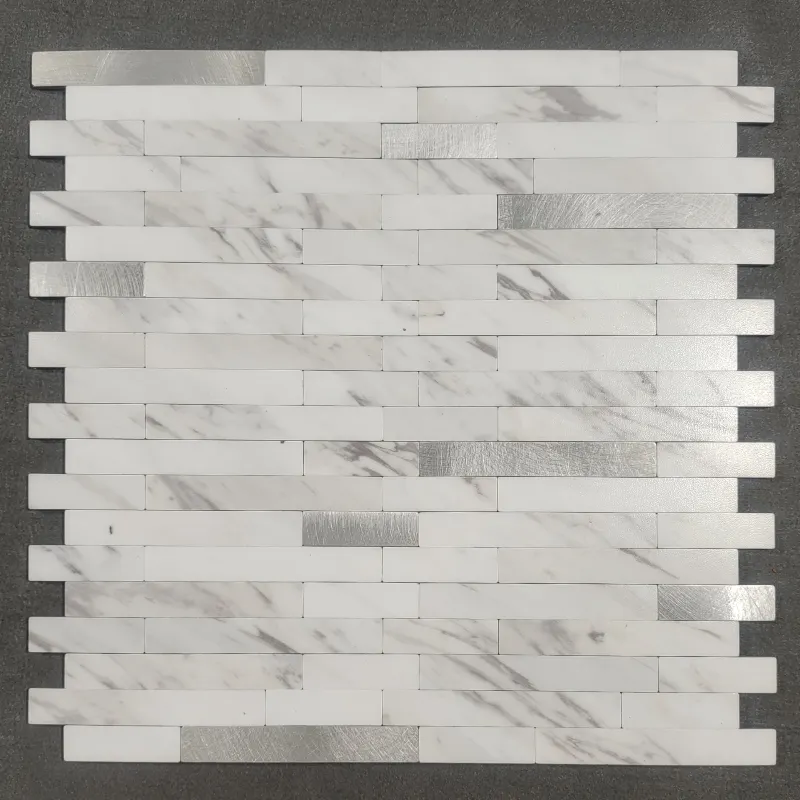 Piastrelle Backsplash a mosaico in PVC a strisce autoadesive impermeabili da cucina all'ingrosso