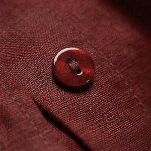 Nouvelle Arrivée Blouse Décontractée Style Rétro à Manches Longues Col en V Chemise Plissée Décontractée en Lin Uni pour Femme - Product Image 5