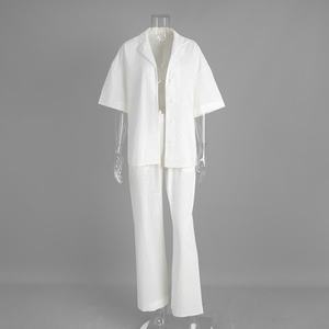 100% 면 투피스 여름옷 맞춤 로고 오버사이즈 반팔 셔츠와 와이드 레그 팬츠 코디 세트 여성용 - Product Image 3