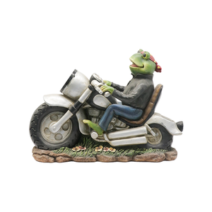 Figurine de <span class=keywords><strong>grenouille</strong></span> motard sculptée en résine avec LED solaire pour décoration extérieure de pelouse et de patio, Fourniture en gros B2B - Product Image 5
