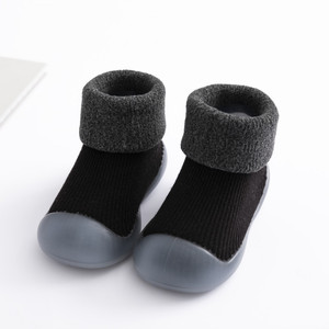 Chaussettes-Chaussons d'Hiver Chauds Antidérapants Roses Personnalisés pour Bébés Nouveaux-Nés Apprentis Marcheurs Filles, Vente en Gros - Product Image 3