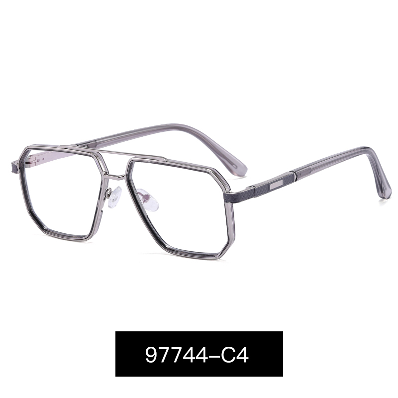 C4 Transparent gray