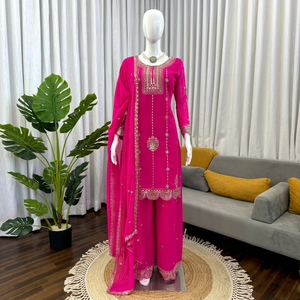 ชุดสัลวาร์ คามีซปักลายสีชมพูสำหรับผู้หญิง พร้อมผ้าคลุมไหล่ ผ้าจอร์เจตต์ ประดับด้วยด้ายและเลื่อม เหมาะสำหรับงานแต่งงานและงานปาร์ตี้ - Product Image 1