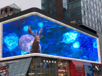 Mur vidéo LED incurvé P4, affichage publicitaire LED extérieur, magasin de détail, haute luminosité, LED flexible 4 mm, panneau d'affichage numérique LED
