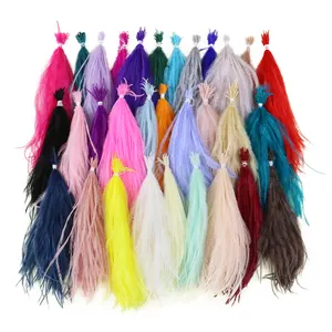 Venta al por mayor 15-18cm de largo de plumas de avestruz borlas para bricolaje traje de plumaje Boutique vestido de fiesta Decoración Accesorios