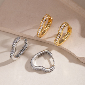 Pendientes de aro con forma de corazón, cierre de hebilla con microincrustaciones de oro, joyería de moda para regalo - Product Image 3