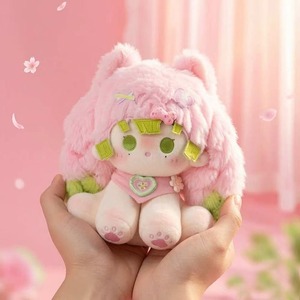 La jolie poupée en coton de 15 cm - <span class=keywords><strong>Figurine</strong></span> <span class=keywords><strong>Mitsuri</strong></span> Kanroji pouvant servir de décoration ou être offerte en cadeau aux amis. - Product Image 4