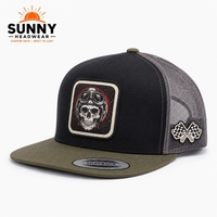 Casquette de camionneur OEM personnalisée de haute qualité à 5 panneaux en sergé de coton et maille pour adulte, avec visière incurvée et logo en cuir, vente en gros, casquette de sport
