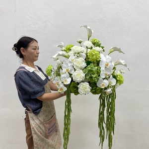 <span class=keywords><strong>Bouquet</strong></span> <span class=keywords><strong>de</strong></span> fleurs artificielles prêtes à être expédiées pour mariage, Calla Lily, rose blanche, rose verte, hortensia, boule <span class=keywords><strong>de</strong></span> fleurs <span class=keywords><strong>de</strong></span> 50 cm, centre <span class=keywords><strong>de</strong></span> table - Product Image 1