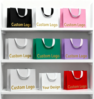 Sacs en papier pour vêtements, sacs de shopping, logo personnalisé, ceinture intérieure, fabrication directe d'usine, haute qualité, vente chaude