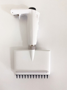 AELAB OEM/ODM Lab Motorized Automatic Dispenser 10ul 100ul 300ul 8 12 Channel Pipet Elektronik yang Dapat Disesuaikan Multichannel <span class=keywords><strong>Pipette</strong></span> - Product Image 5