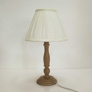 Crema Retro Palacio hecho a mano lámpara de mesa para la habitación Oficina comedor - Product Image 1