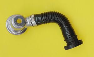 Tuyau de reniflard de super qualité 51.018025470 avec des pièces de camion de moteur de qualité durable à vendre par les exportateurs indiens - Product Image 2