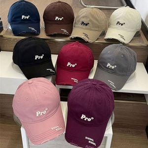 Wholesale High Quality 100% Cotton Custom 3D Embroidered Distressed Brim Vintage <b>Baseball</b> <b>Cap</b> Character Fashion Unisex - Product Image 1