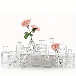 <span class=keywords><strong>Vase</strong></span> de table <span class=keywords><strong>en</strong></span> <span class=keywords><strong>verre</strong></span> transparent de style europé<span class=keywords><strong>en</strong></span> moderne de luxe Mini ornements de table à manger <span class=keywords><strong>en</strong></span> relief - Product Image 1