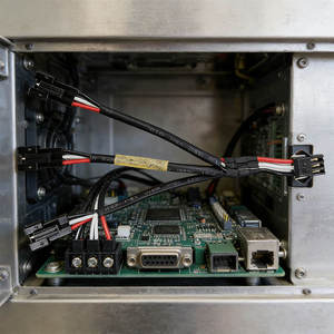 Arnés de Cables Eléctrico Automotriz, Conjunto de Cableado Personalizado OEM Universal para Automóviles - Product Image 3