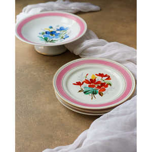 Ensemble d'outils pour gâteaux à bordure rose bonbon - Product Image 5