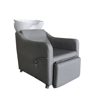 Chaise de lavage semi-inclinable en cuir PU blanc avec repose-jambes réglable pour salon de coiffure et usage extérieur - Product Image 1
