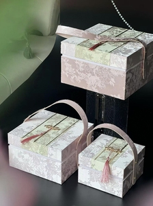 Hộp quà tặng quyến rũ cổ điển có tính năng đóng cửa trang trí công phu và tua Chảy-cho lễ hội và quà tặng có ý nghĩa - Product Image 3