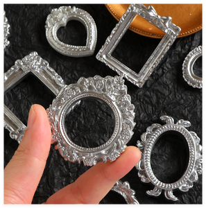 Cadre <span class=keywords><strong>photo</strong></span> en résine plat, style vintage européen, argent antique, formes cœur, carré, ovale, rectangle, mini, pour cadeaux de fête DIY et décoration de maison de poupée - Product Image 2