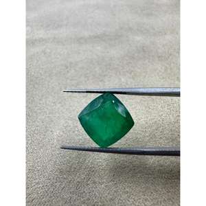 6.85พลอยพลอยเทียมสีเขียวมรกตแบบหลวมคุณภาพสูงตัดจากแซมเบียสำหรับทำเครื่องประดับ - Product Image 1