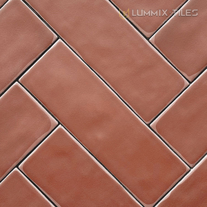 Vente directe d'usine, carrelage mural en céramique rectangulaire long, surface ondulée, rouge terre cuite mat, fait à la main - Product Image 6