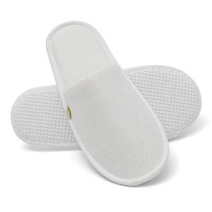Pantuflas Desechables Biodegradables Blancas Personalizadas y Económicas para Hotel, Spa y Habitaciones - Product Image 1