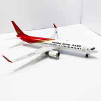 Cadeaux et articles d'artisanat populaires : Modèle d'avion B737 de Shenzhen Airlines en résine de 37 cm avec lumières LED et engrenages