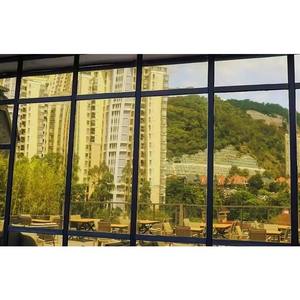 Film miroir adhésif moderne à vision unilatérale - Réjection de chaleur, blocage UV, film décoratif pour vitres, protection de la vie privée pour la maison et le bureau - Product Image 3