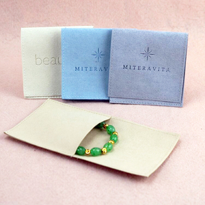 Pochette de luxe 2024 en microfibre suédée avec rabat, sur mesure, en velours, pour emballage de bijoux, avec logo, pour colliers et bagues - Product Image 1