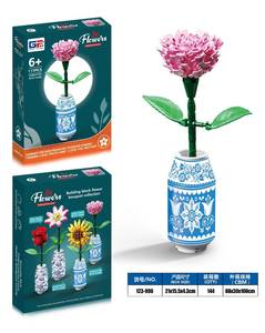 โมเดลของตกแต่งบ้าน ดอกไม้ DIY ตัวต่อประกอบเอง กุหลาบแดง/ทานตะวัน/คาร์เนชั่น/มาร์เกอรีต พร้อมแจกันลายครามสีน้ำเงินและสีขาว - Product Image 4