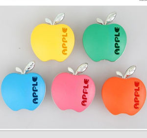 Diffuseur d'arômes coloré en plastique solide en forme de pomme pour grille d'aération de voiture, évaporation naturelle, élimination des odeurs en 1 à 15 jours - Product Image 6