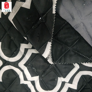 Tela acolchada inalámbrica impermeable textil <span class=keywords><strong>pongee</strong></span> estampado de algodón en relieve ultrasónico para cojín de sofá para mascotas - Product Image 2