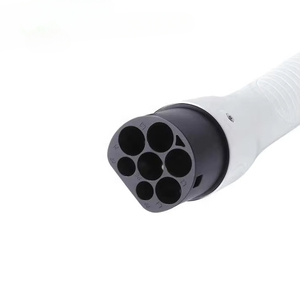 Salida de fábrica <span class=keywords><strong>Cable</strong></span> cargador EV <span class=keywords><strong>Tipo</strong></span> <span class=keywords><strong>2</strong></span> Enchufe de carga <span class=keywords><strong>a</strong></span> adaptador de carga de enchufe CEE <span class=keywords><strong>Schuko</strong></span> - Product Image 2