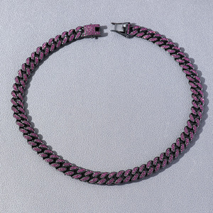 Collar Geométrico de Estilo Exagerado y Personalizado, Diseño Sencillo y Moderno, Cadena Morada de Aleación, Collar para Hombre, Joyería de Moda al por Mayor - Product Image 3