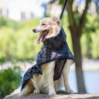 Chaqueta Impermeable Deportiva para Perro con Diseño de Camuflaje, Transpirable, para Exteriores, Fácil de Poner y Quitar, para Perros Grandes y Medianos, Cachorros, Equipo de Senderismo