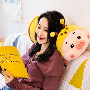 Venta caliente 60cm Bee Dressing Pig Peluche de juguete Bee Suit Piggy Pillow Big Eyes Pig Doll Cuddly Plushies - Product Image 3