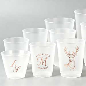 Gobelet givré personnalisé de 350 ml avec nom initial, cadeau pour hôte de fête, gobelets en plastique réutilisables incassables avec impression de monogramme, mariage - Product Image 1