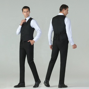 Trajes de tres piezas para <span class=keywords><strong>hombre</strong></span>, chaqueta de fiesta de un solo pecho americana roja, chaleco de esmoquin para novio, camisa Formal, pantalones de vestir, <span class=keywords><strong>traje</strong></span> de negocios - Product Image 4