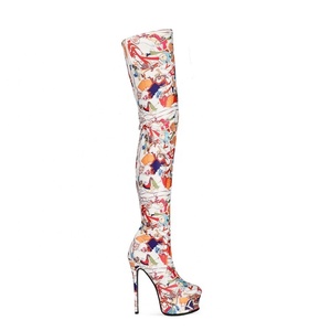 Bottes hautes à plateforme pour femmes, style dessin animé mignon, sexy, grande taille 45, à talon fin et long - Product Image 2