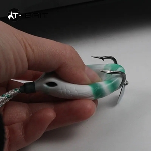 11g crapaud mouche faucon pêche tonnerre doux grenouille leurre avec paillettes modifié appât réservoir de sang Double crochet noir tonnerre fort appât - Product Image 3